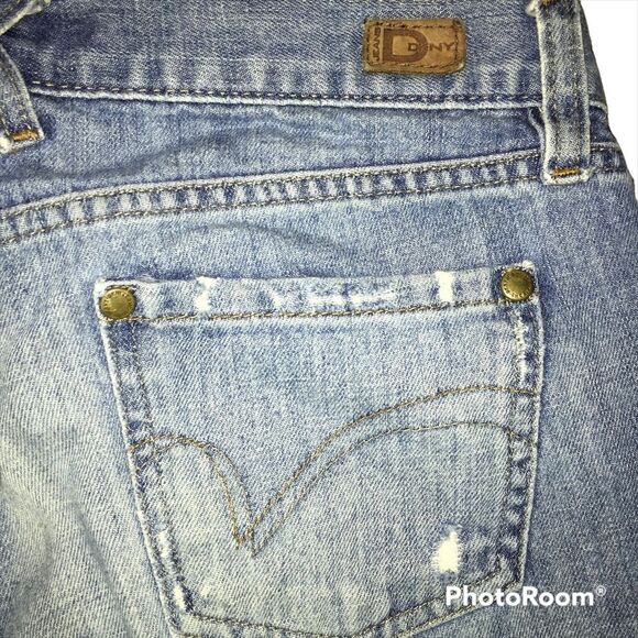 DKNY Ludlow Distressed Capris Sz 8 Rigid Cotton Destroyed - Picture 9 of 11